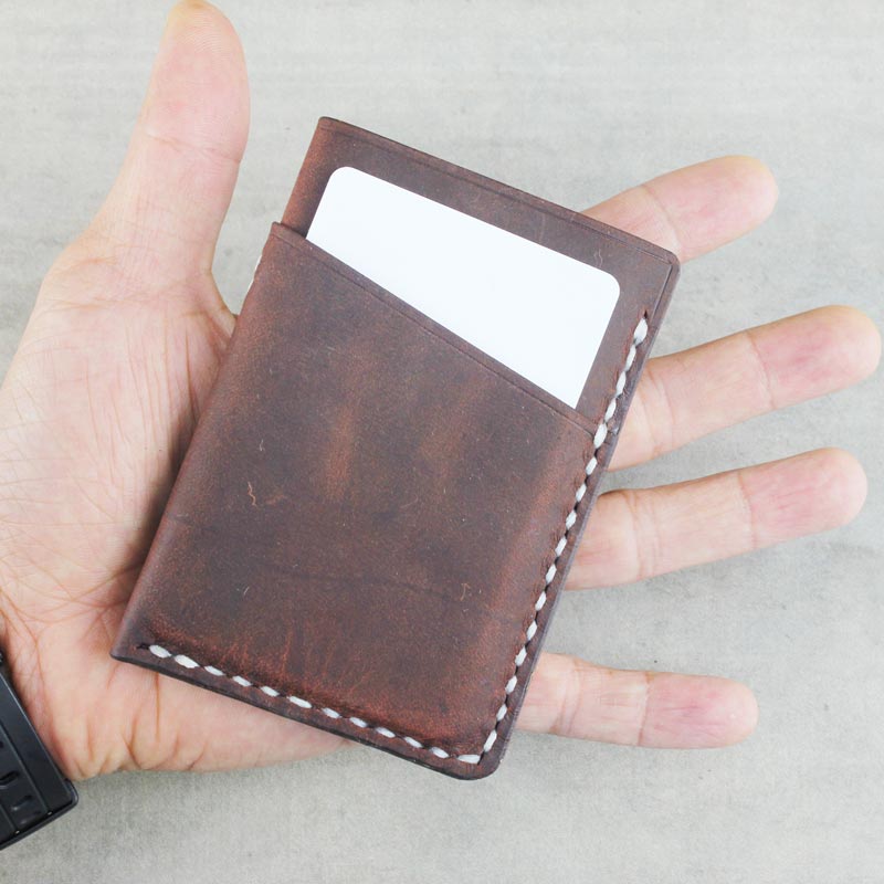 Minimalist Roo Cardholder 2, Brown Oil Pull-Up